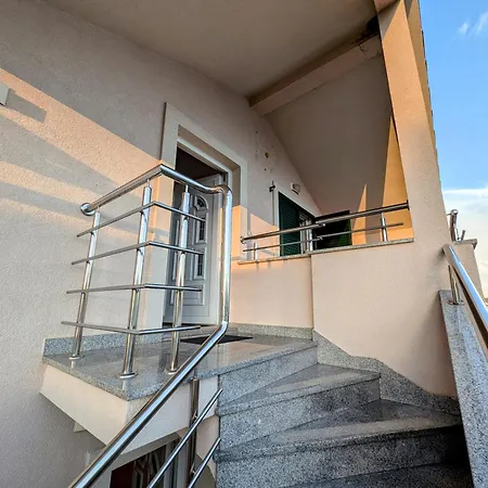 3 Istocna Gomilica Tisno