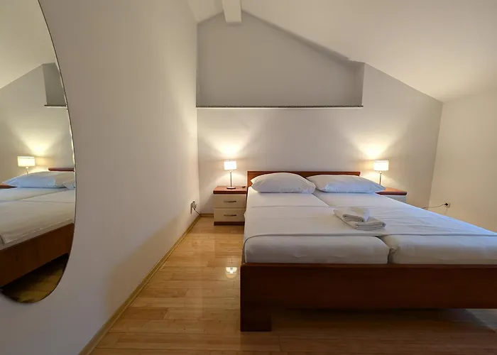 Appartement 3 Istocna Gomilica Tisno